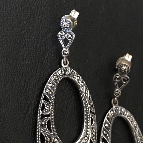 OVAL SILVER AND MARCASITE DROP EARRINGS - Picture 4 of 10